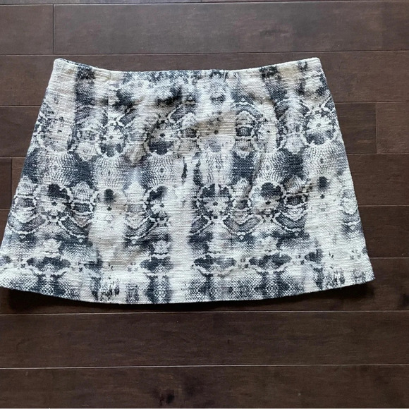 Zara Woman Snake Skin Print Cotton Mini Skirt Women’s Large - Picture 8 of 8